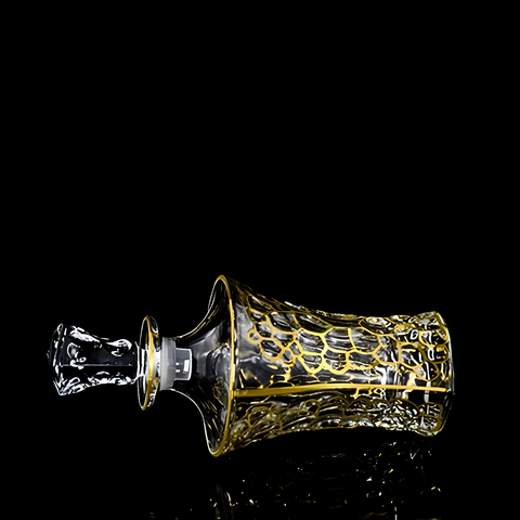 Vestige d'aureus - Belle Carafe à Whisky Gravée 